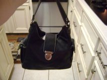 Stylish, Like New Black Shoulder Bag in Kingwood, Texas